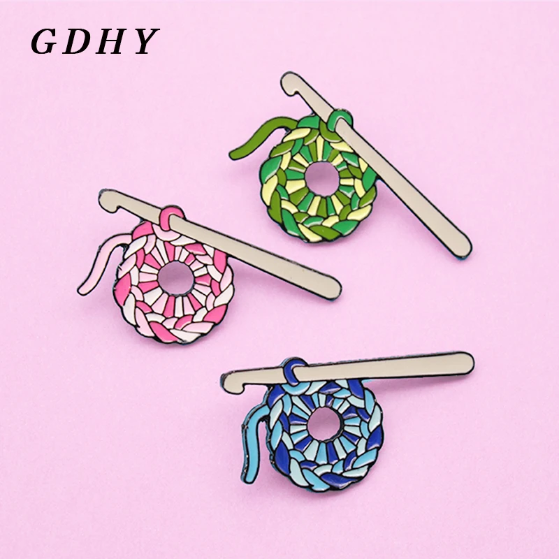 GDHY Colour Line ball Brooches blue pink green Creative weave knitting Wool Ball Enamel Brooch for Woman Pin Cute Trendy Jewelry