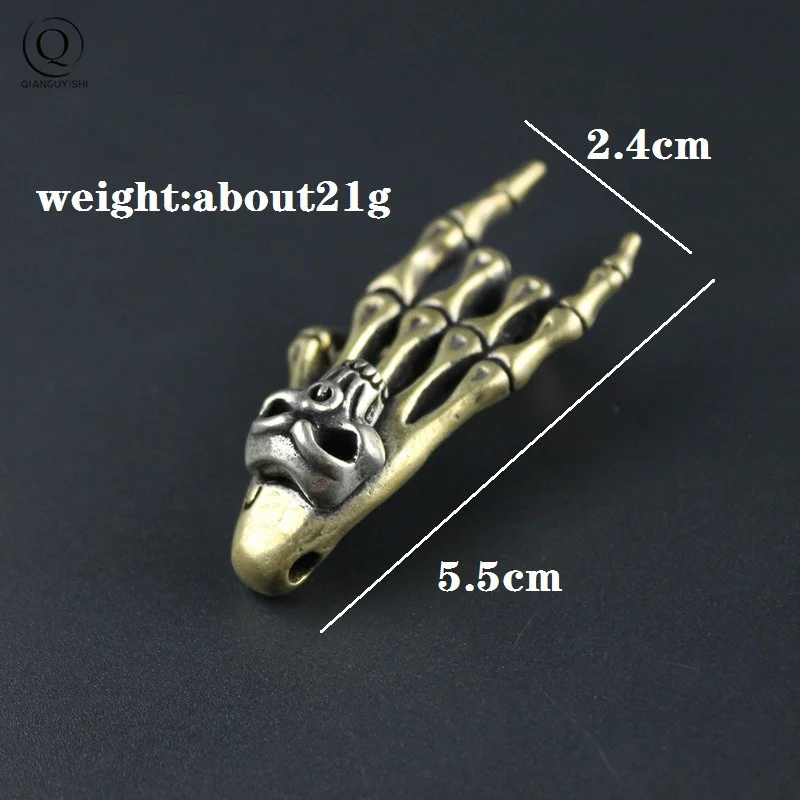 Solid Brass Copper Metal Devil Hands Creative Pendant for Car Keyring Jewelry Retro Punk Brass Skull Skeleton Head Keychain Gift