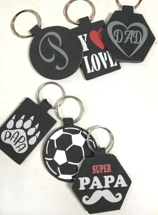 Key chains to give away. Gift for man, the perfect gift for Father's Day, for less than 10 euros. Exclusive artisan personalized gift. Shipping in 1 day, from Spain, free shipping