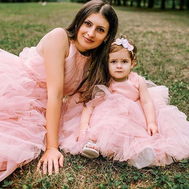 Pageant blush rosa pérolas em camadas tule vestido da menina da flor para a festa de casamento até o chão miçangas crianças aniversário formatura vestido da criança