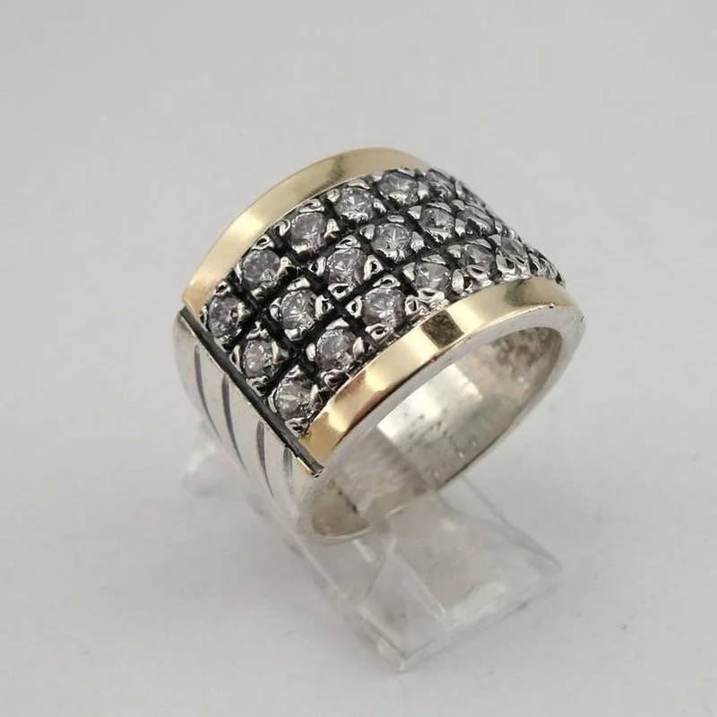 

2025 Trend Ethnic Retro Plaid Wide Face Fashion Vintage Woman Rings Jewelry Sets Cool Stuff Engagement Ring Bijouterie Female
