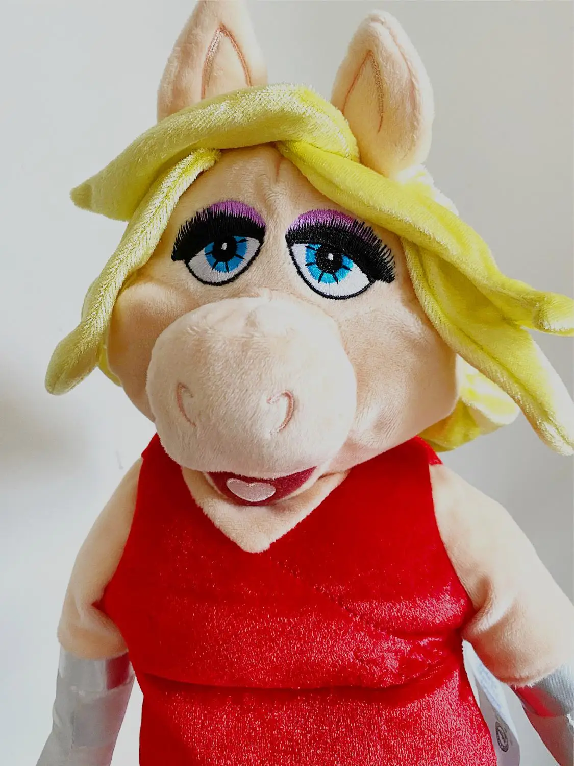 Muppets Puppet Miss Piggy Muppet pacynka 12 "czerwona sukienka