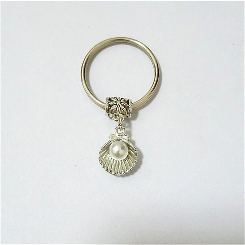 Shell Keychain Antique Silver Color Keyring, Ocean Keychain, Pearl Sea Shell, Pearl Charm, Cute Beach Gift, Women Bags Pendant