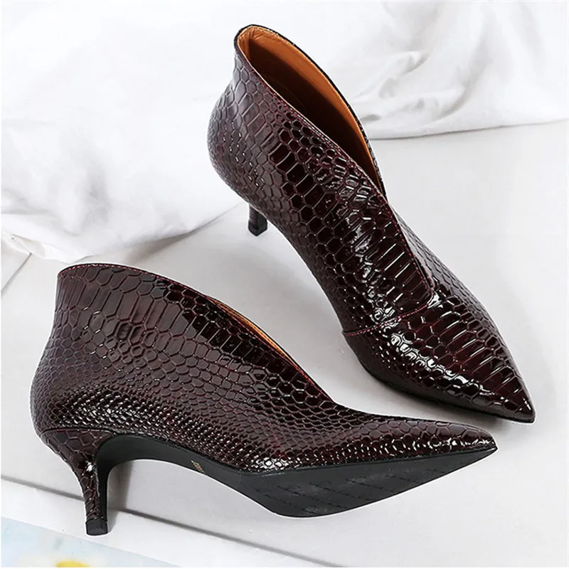 Sexy V-Mouth Pointe Toe Women Pumps Shoes Small Thin High Heels Ladeis Party Stilettos Single Shoes Large Size 33-40 Pumps Women