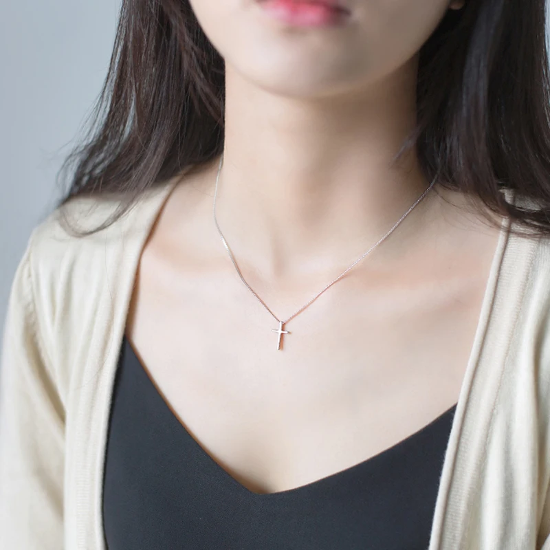 New 925 Sterling Silver Cute Cross Pendant Simple Necklace Female Clavicle Chain Fine Jewelry For Women Gift Wholesale