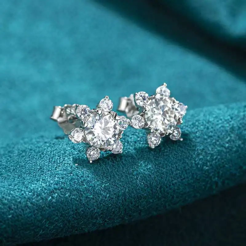 อินเทรนด์0.5กะรัต D สี VVS1 Moissanite ดอกไม้ Stud Earrings 925เงินสเตอร์ลิง Pass Diamond Tester ต่างหูวันเกิด