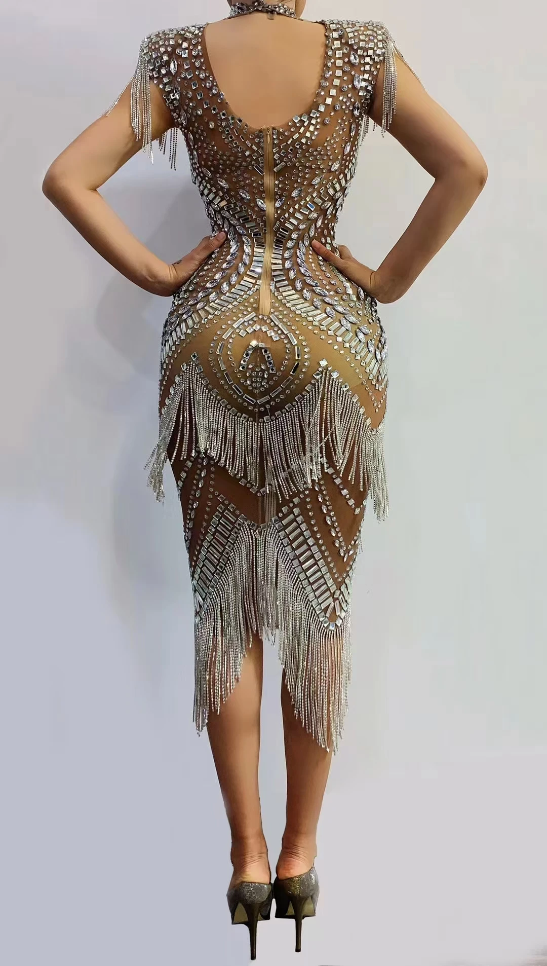 Imagem -06 - Vestidos de Noite sem Mangas com Ouro Tassel para Mulheres Sexy Beading Grande Stone Dubai Design