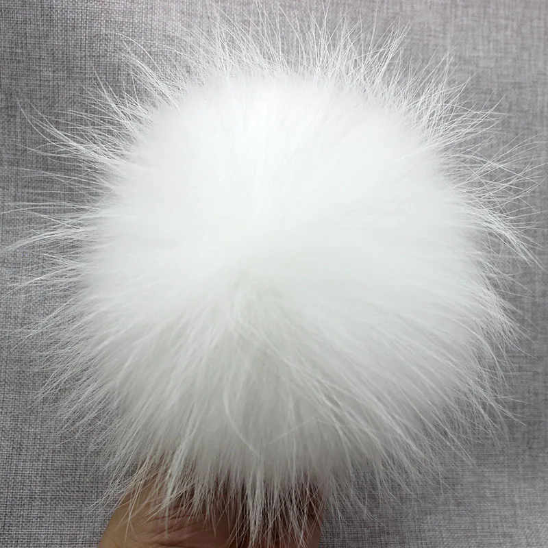 Fluffy Real Raccoon Fur Pompoms with Button 13-15cm DIY Fur White Pom Pom Balls PINK Fur Pompons For Scarves Hats Accessories