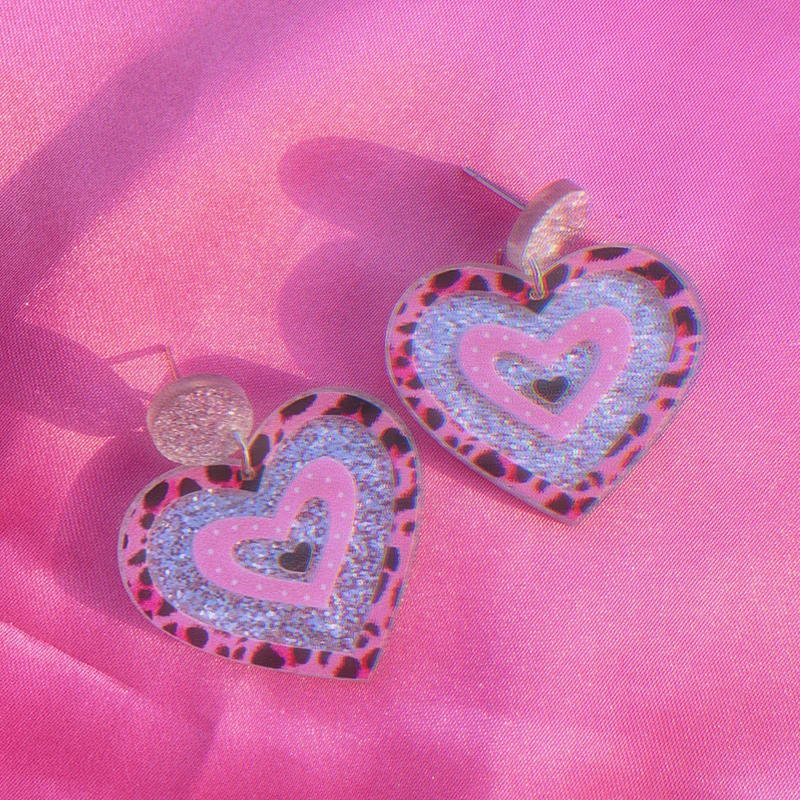 Y2k Accessories Pink Leopard Print Shiny Peach Heart Dangle Earrings for Women Egirl Aesthetic Harajuku Kawaii 2000s Earrings