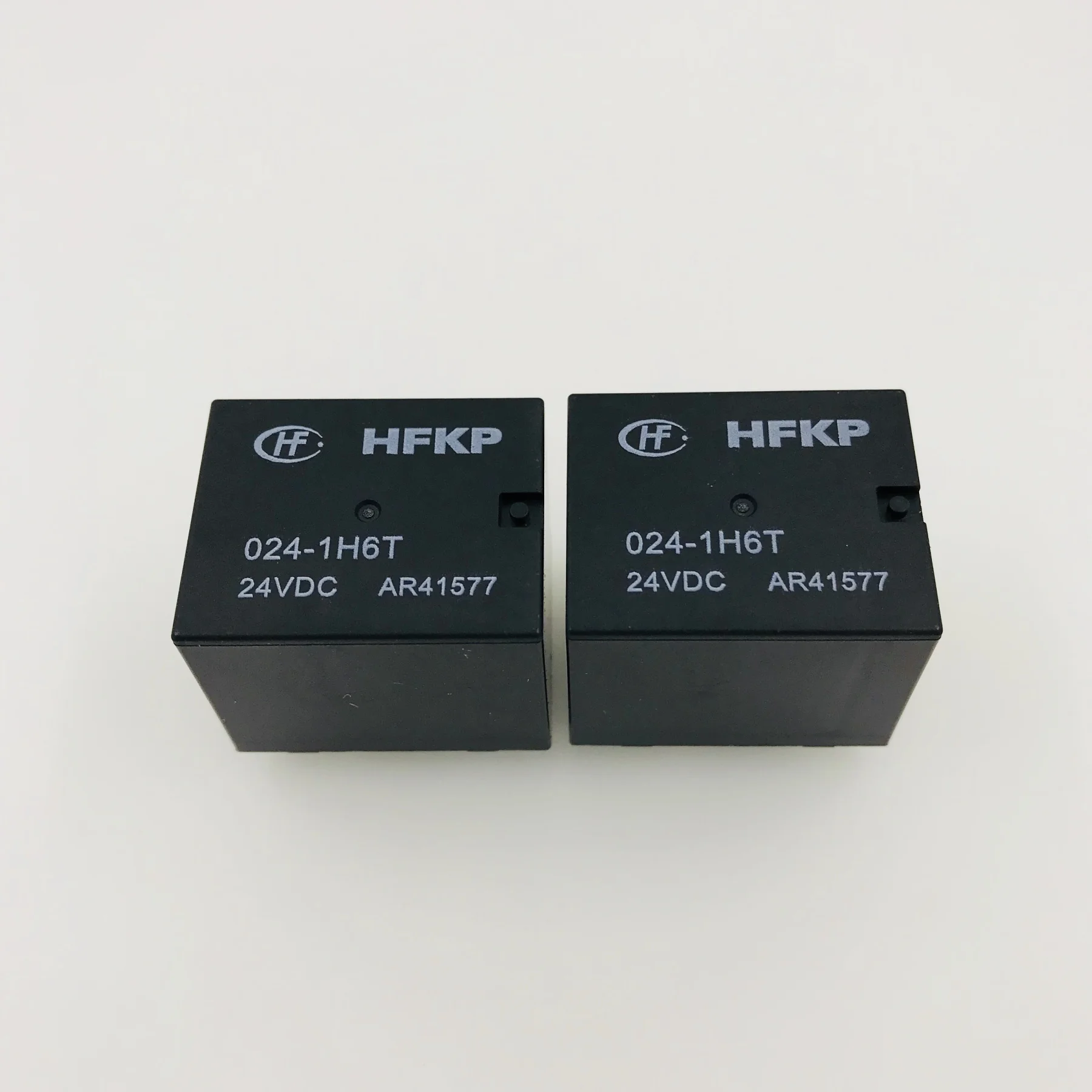 

HFKP-024-1H6T 45A 14VDC relays