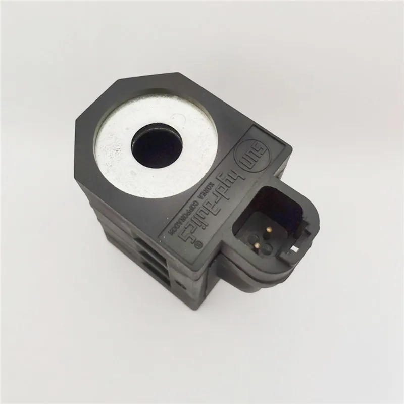 

Excavator Fittings Hydraulic HYUNDAI R60/150/215/225-7 Pilot-Operated Safety Lock Solenoid Valve Coil Valve Core Coil ID 13mm