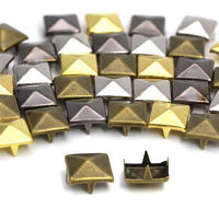 100Pcs Square Rivets 4 Claw Spikes And Studs Punk Leather Rivets For Jeans Clothes 6-12MM Gold/Silver/Black/Bronze Rivets DIY