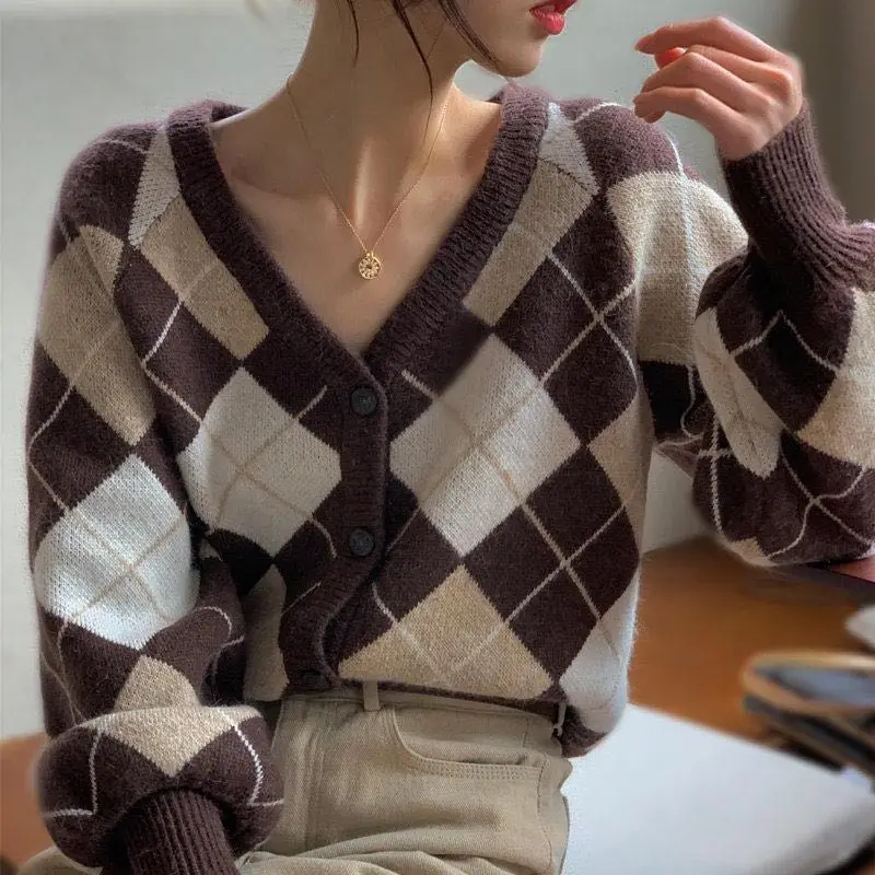 

New Brand Original Design 2021 Vintage French Autumn New Diamond Lattice Knitted Cardigan Coat Loose V-Neck Sweater