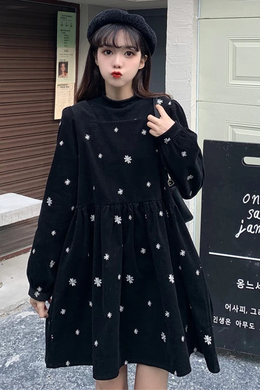 Black Dress Women's Autumn and Winter Retro Square Collar CorduroyThickened Mid-Length A- line Dress sweet lolita dress