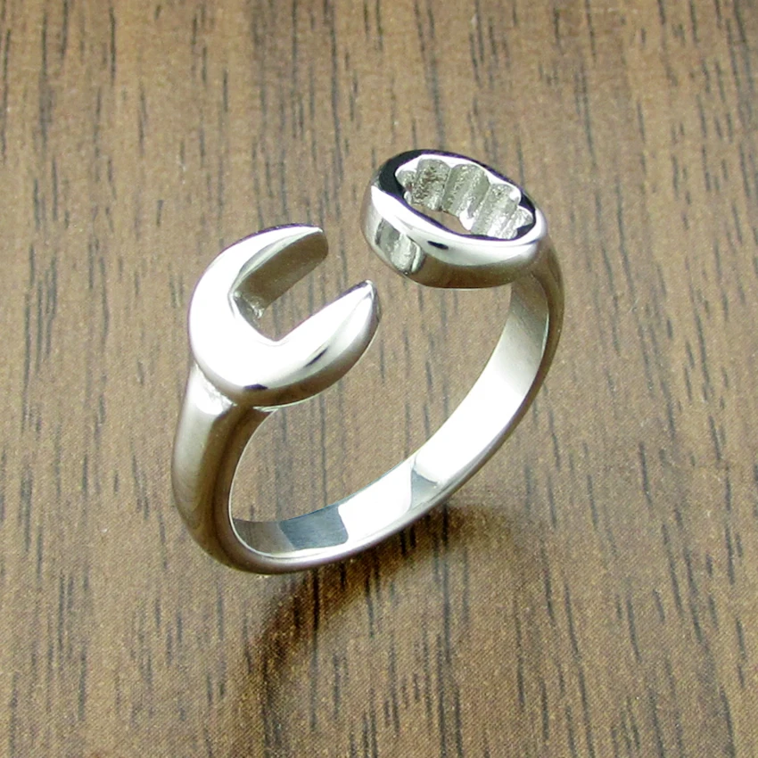 Vintage 316L Stainless Steel  Silver color Women\'s Wrench Biker Ring  Jewelry