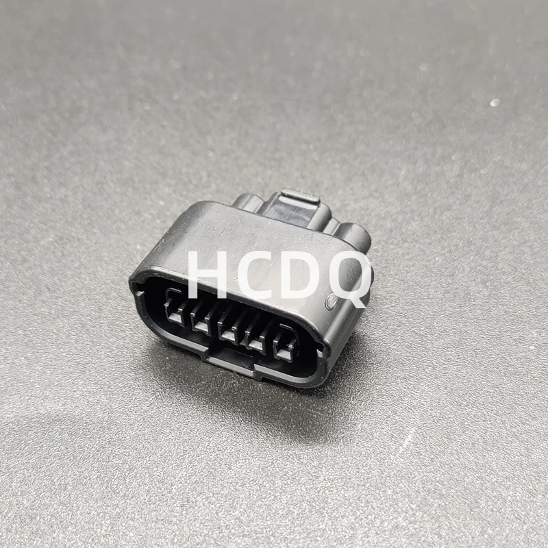 10 PCS Original and genuine 6189-1081 automobile connector plug housing supplied from stock