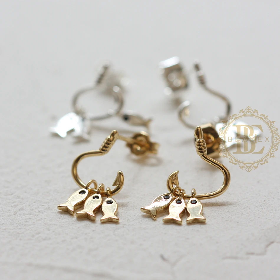 

DIY Supply-2 Pieces Premium Plated Brass Earring Finding - Fish 15.5x13.7mm (4655C)