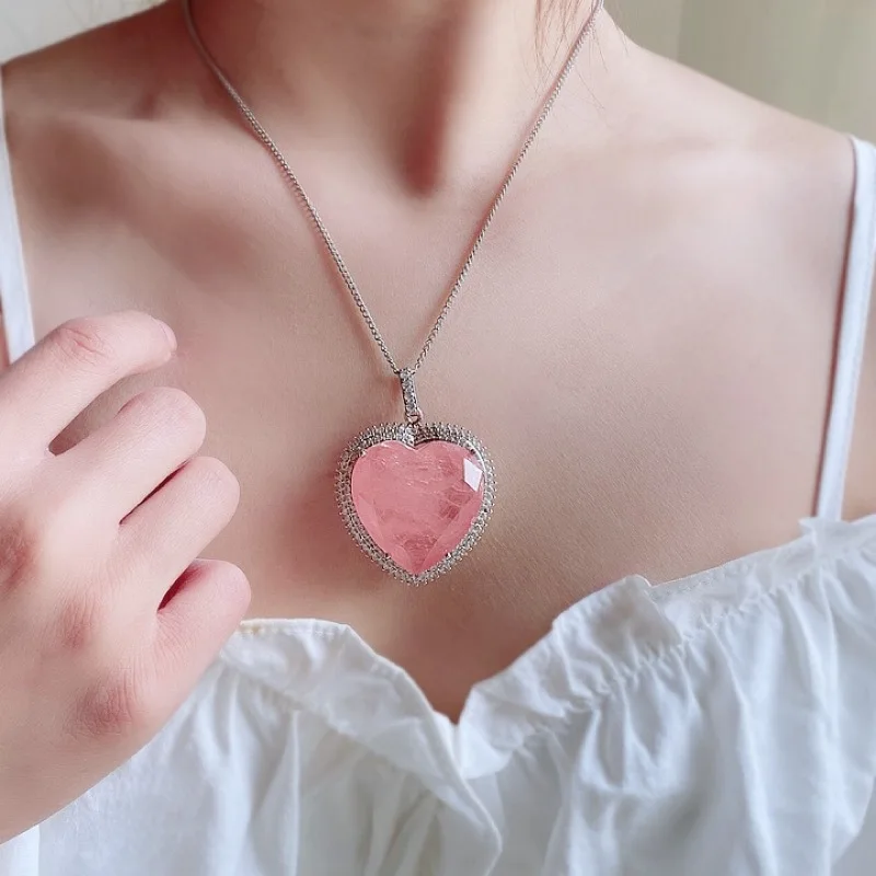 Delicate Big Heart Shape Pink CZ Stone Pendant Necklace Luxury Silver Color Choker Chains Crystal Sweater Neckalces Ladies