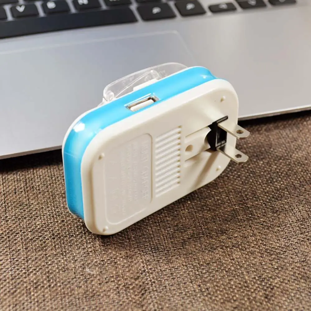 Caricatore da muro per batteria digitale per telefono cellulare con schermo LCD da viaggio in plastica universale