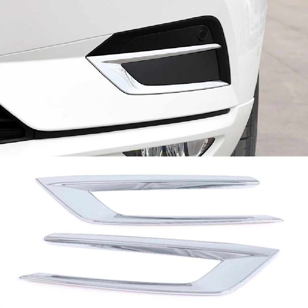 2Pcs Front Fog Light Lamp Eyelid Eyebrow Molding Cover Trim Decorative Frame Strip Car Styling Fit For VOLVO XC60 2018-2021 2022