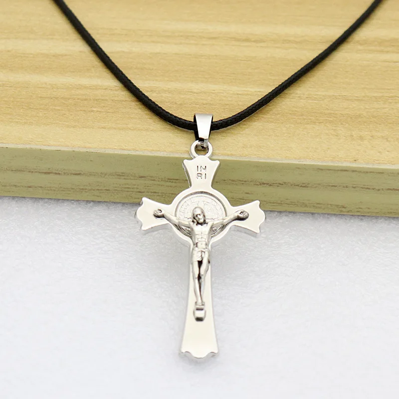 New Arrival Catholic Christ Jesus Saint Benedict Icon Steel Color Cross Religious Necklace Pendant Car Keychain Pendant