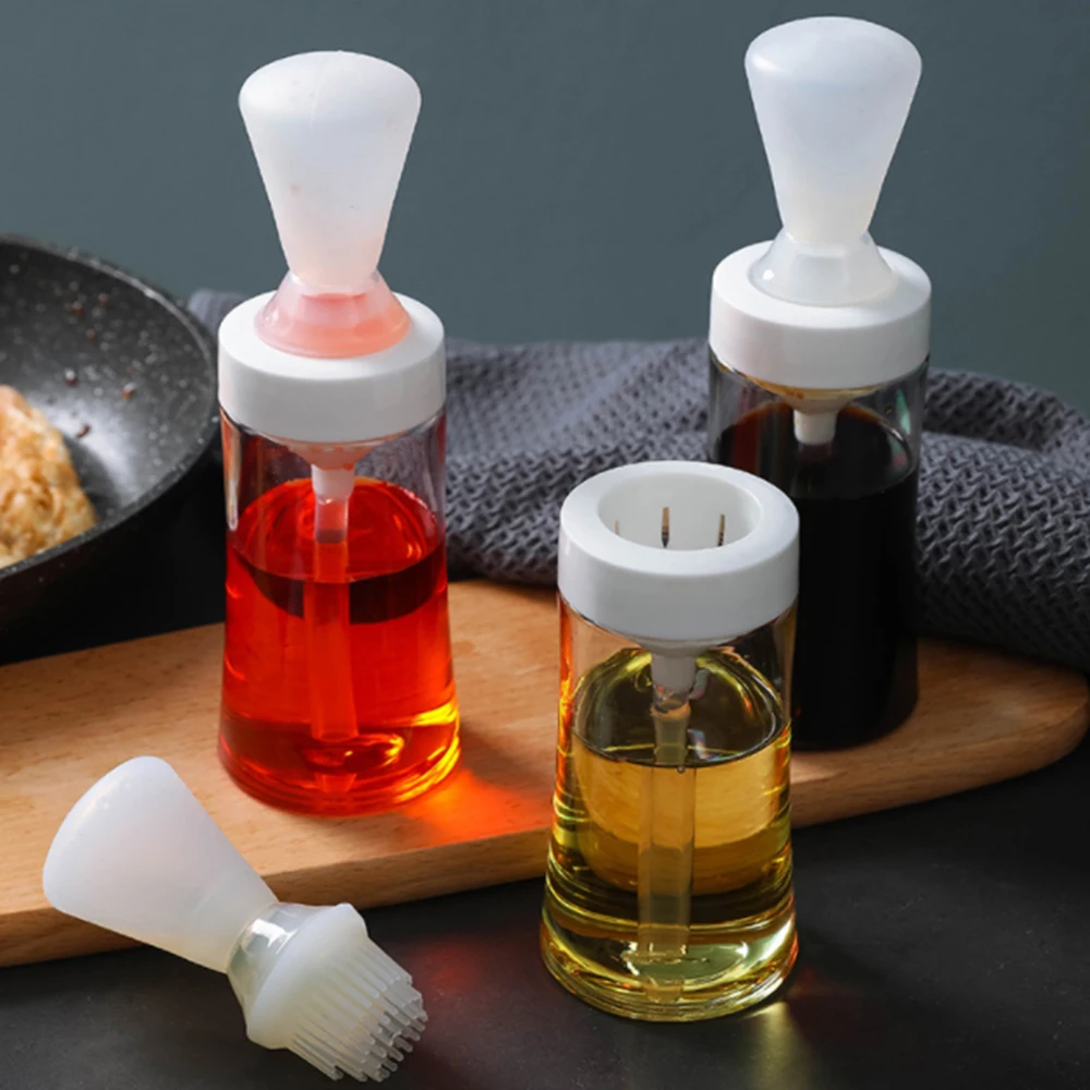 

1pc Portable Silicone Oil Bottle With Brush BBQ Brush Push-Type Oil Brush Kitchen Gadgets Baking Accessories
