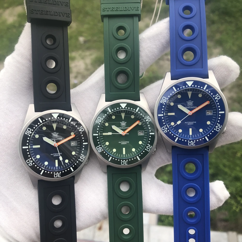 STEELDIVE mens diver wrist watches,mens automatic mechanical watch men's sport dive 200m waterproof Switzerland luminous clock