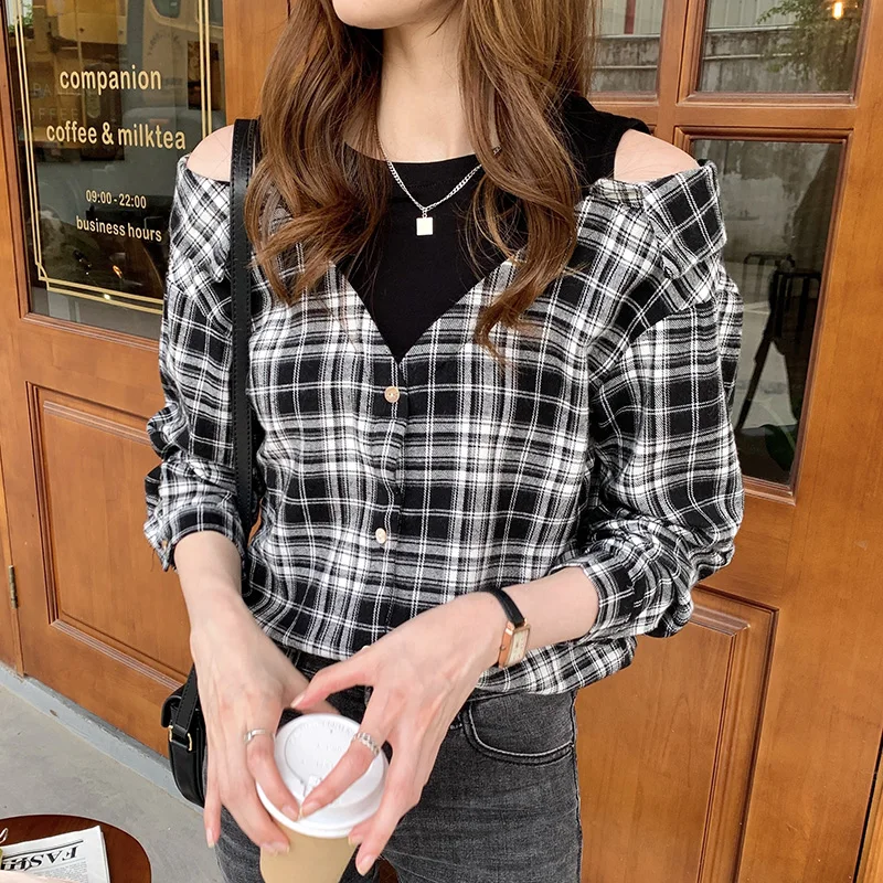 Women Casual Plaid Shirts Loose Style ladies Tops Black Fake Two Piece Blouses 2022 Spring Oversized Blouses Off Shoulder Shirt