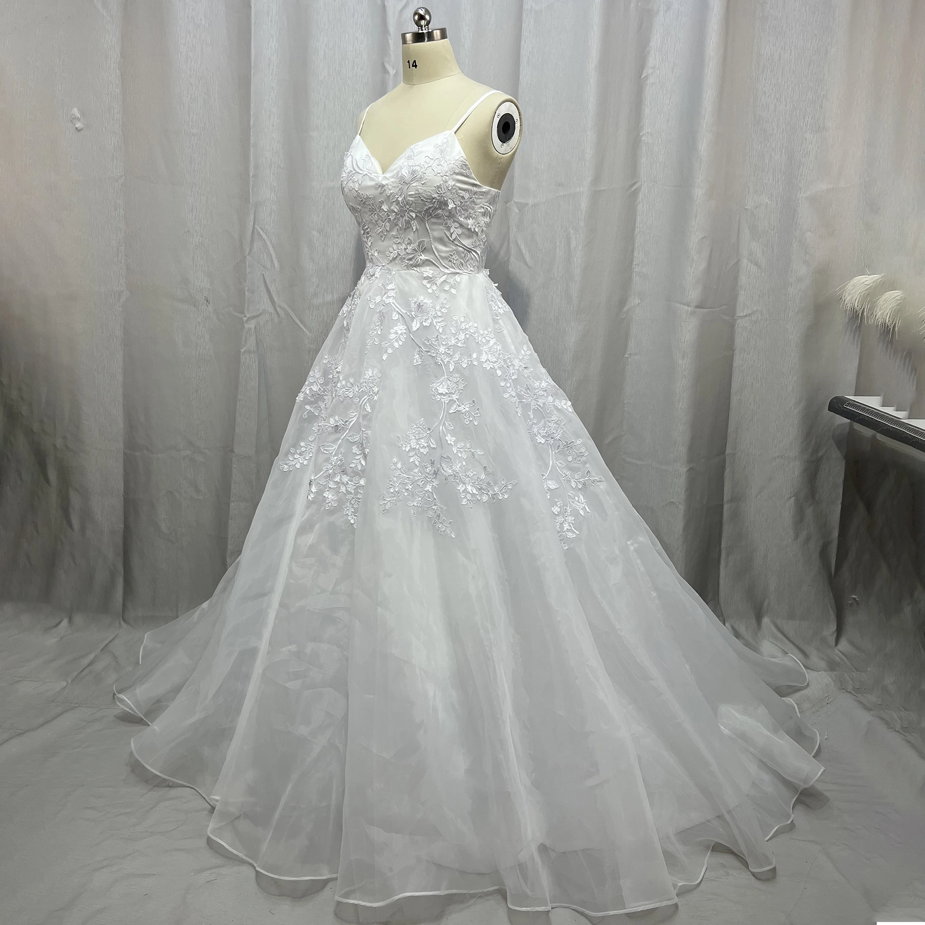 Spaghettibandjes Real Photo Trouwjurken Voor Vrouwen 2022 Plus Size Eenvoudige Kant Applicaties Vestidos De Noiva Custom Made Bridal