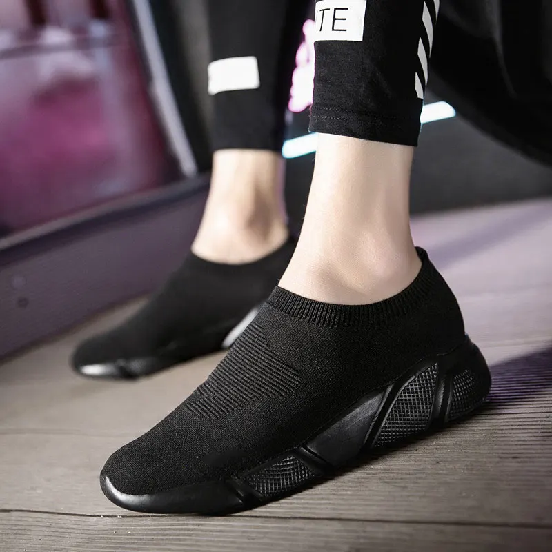 

MWY Casual Shoes Women Trainers Outdoor Walking Shoes Schoenen Vrouw Soft Breathable Flying Weaving Female Socks Sneakers