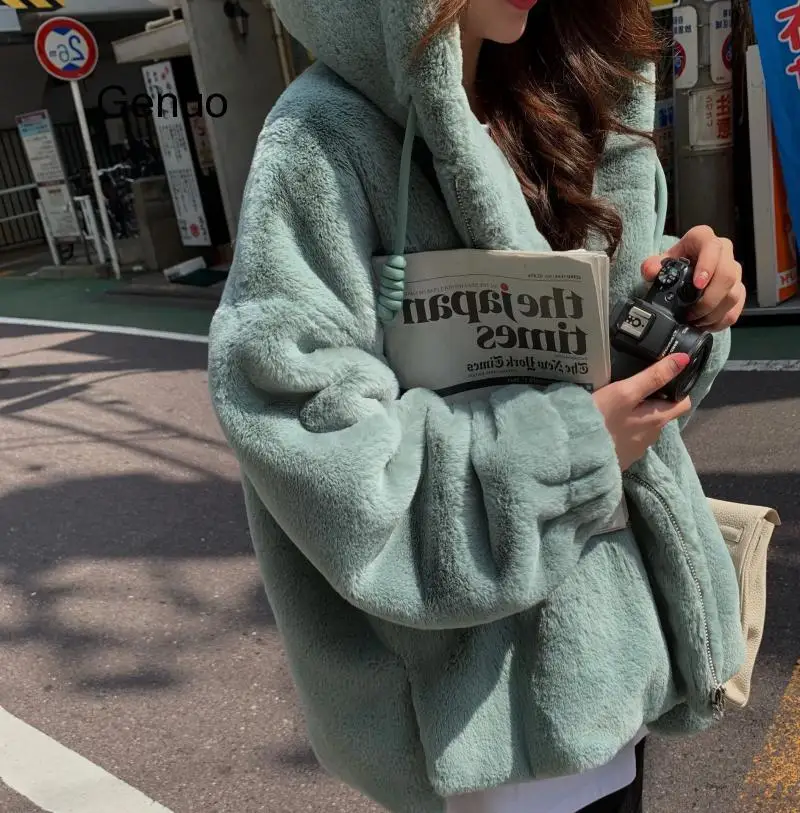 

Fashion Faux Fur Hooded Coat 2020 Winter Women Casual Slim Long Sleeve Faux Fox Fur Winter Jacket Women Casaco Feminino