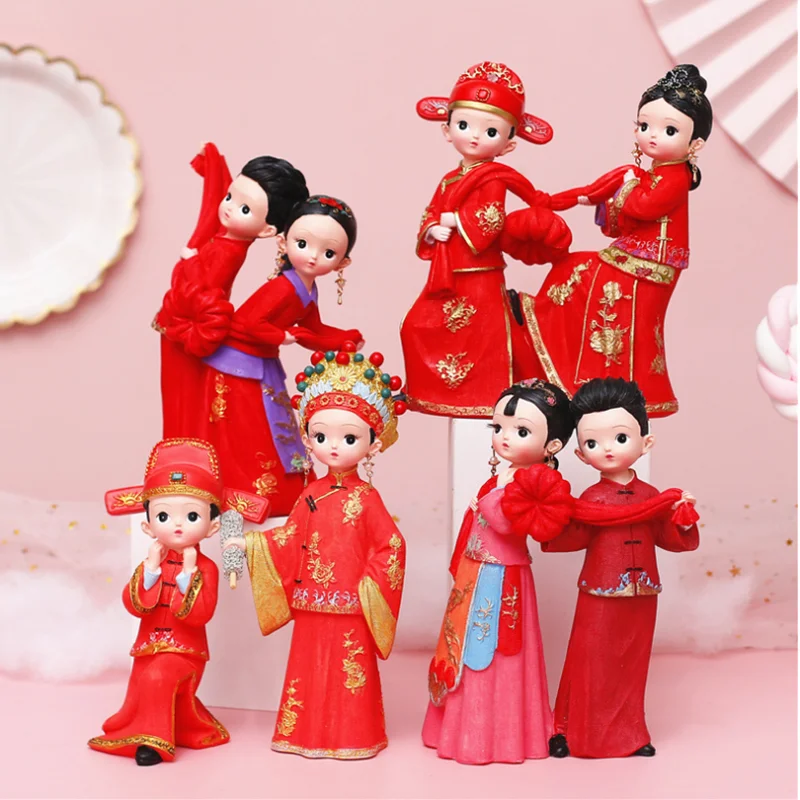 Creative Chinese Wedding Doll Home Decor Figurine  Bride and Groom Decoration Resin Crafts Romantic Couples Doll Wedding Gifts