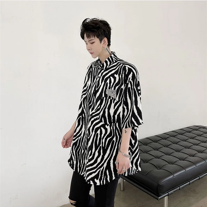 Short Men Sleeve Shirts Summer Loose Fashion Zebra Print Tops Pockets Street Single Breasted Striped Thin Shirts Male M-XL