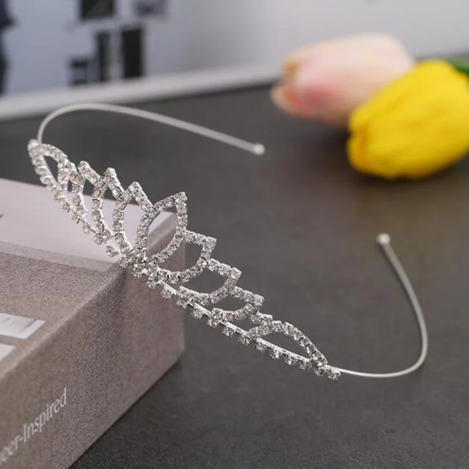 Yiida Diadème en cristal couronne bandeau bandeau de tête strass bijoux