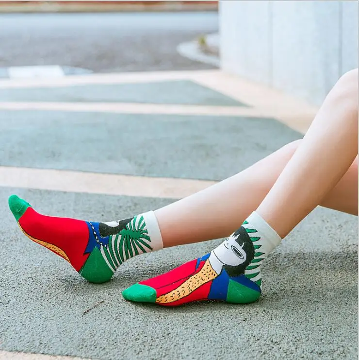 

Women Funny Cotton Art Socks With Print Casual Happy socks painting cotton Cute Retro Painting Harajuku Crew Socks 1 Pair