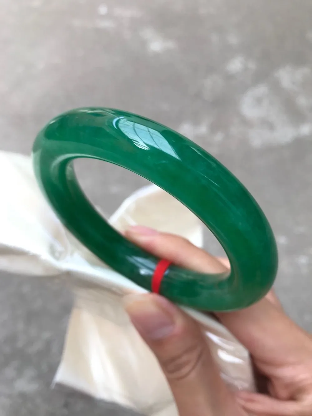 High Quality Natural Original Ecological Jewelry Round Gemstone Emerald Jade Jadeite Bracelet