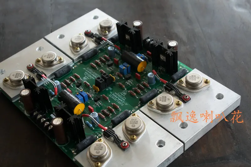 Классическая линия JC-3 2,0 канала Полевой вход Золотое уплотнение 2N3055 Силовая трубка 20 Вт Плата аудиоусилителя класса A с радиатором