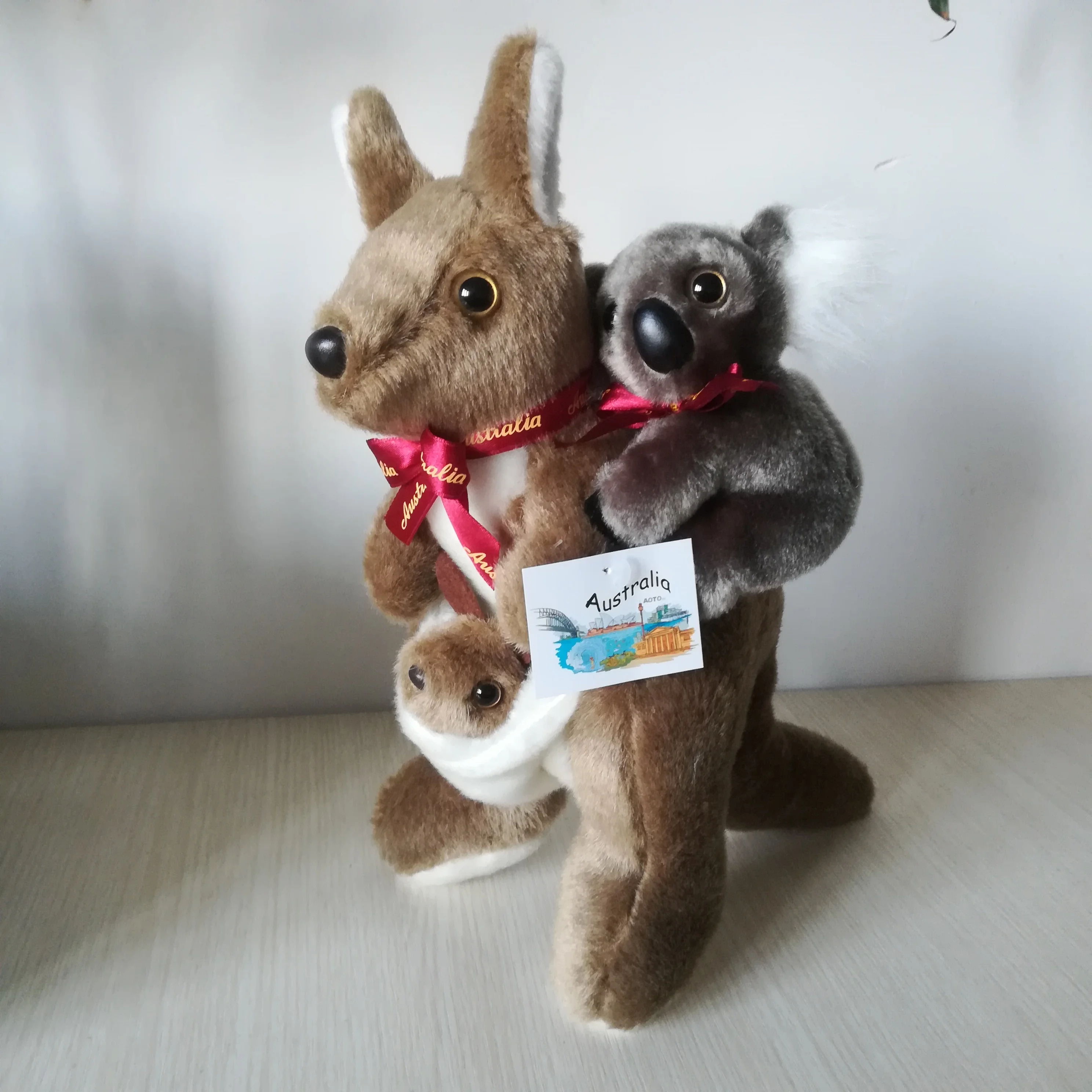 

about 26cm cute kangaroo plush toy creative design kangaroo taking koala on the back soft doll baby toy Xmas gift s0737