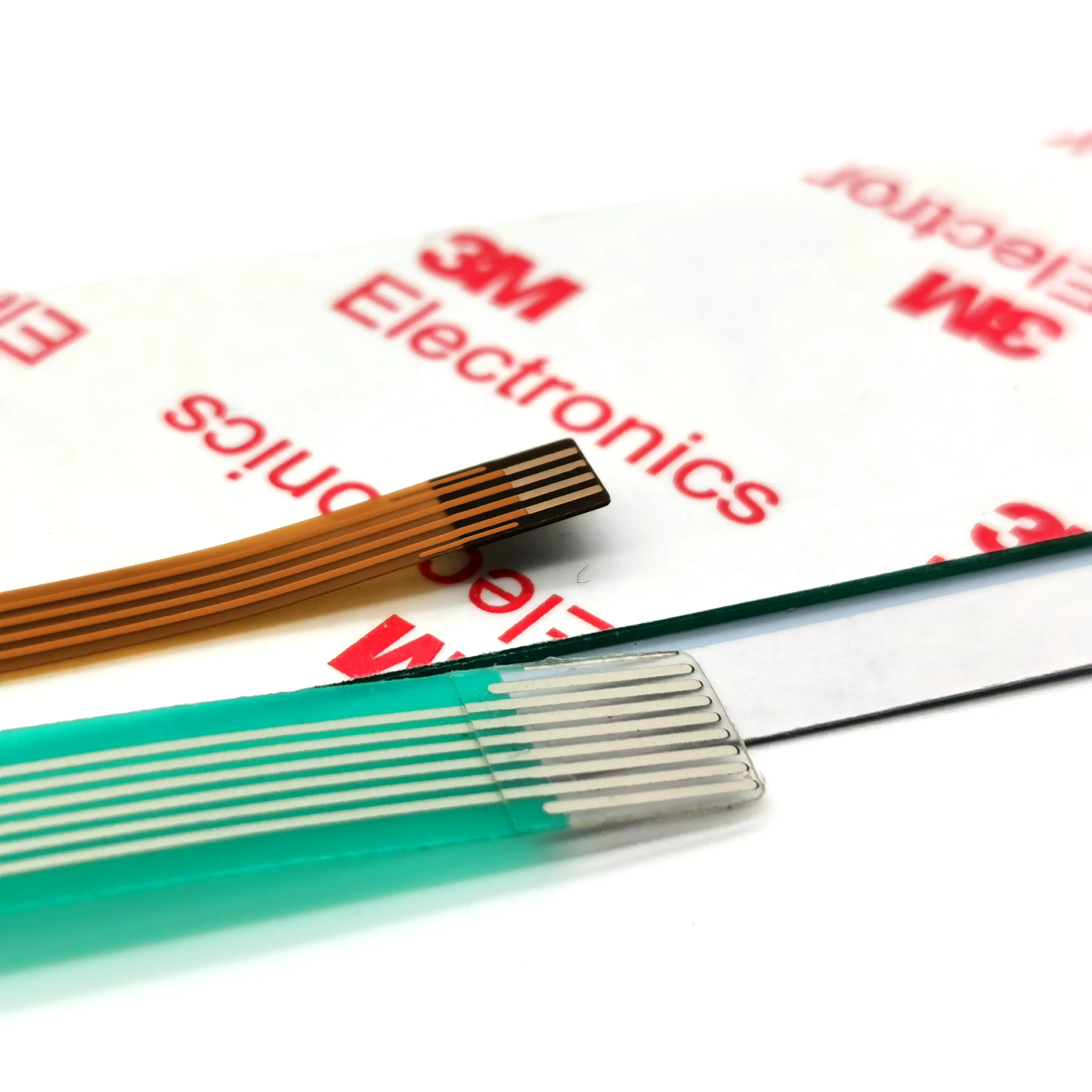 لوحة شاشة تعمل باللمس مع لوحة المفاتيح الغشاء ، لوحة التحويل الرقمي ل 6AV2123-2DB03-0AX0 KTP400 6AV2 123-2DB03-0AX0