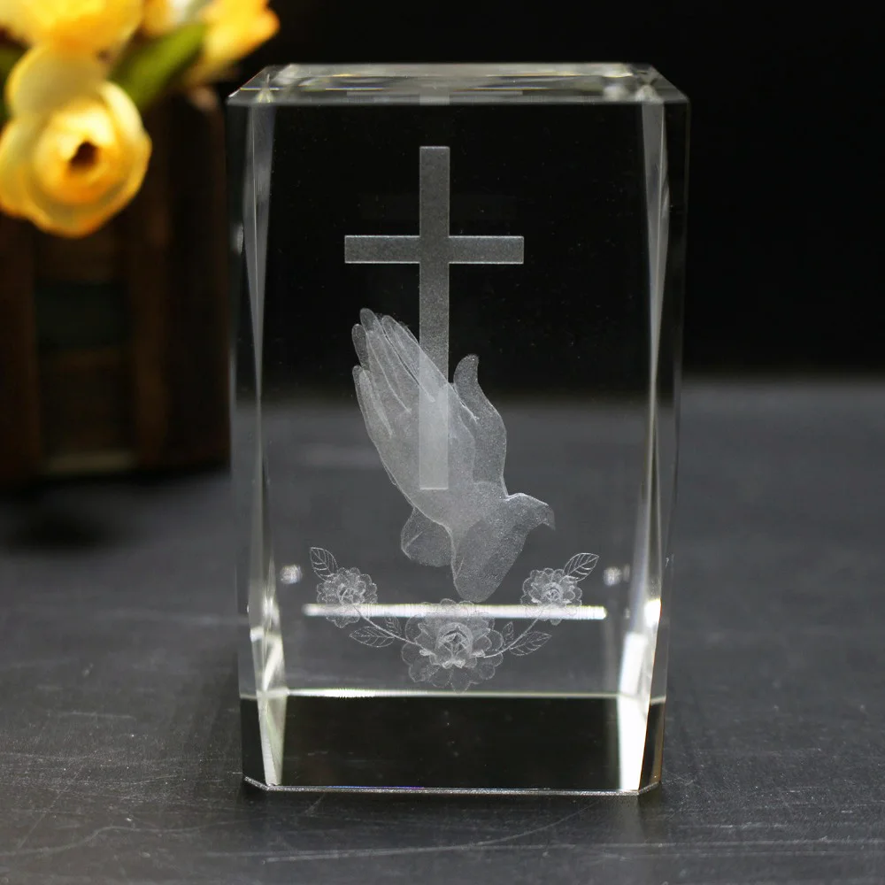 3D Laser Crystal Religious Cube Crystal Decoration Buddha Statues Paperweight Church Decoration Jesus Cross Glass Paperweight