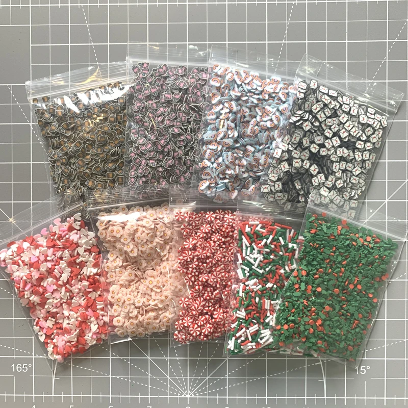 20G Śliczne ozdoby z gliny polimerowej Świąteczne artykuły rzemieślnicze Figurka Scrapbook Diy Halloween Craft Making Shaker Sprinkles