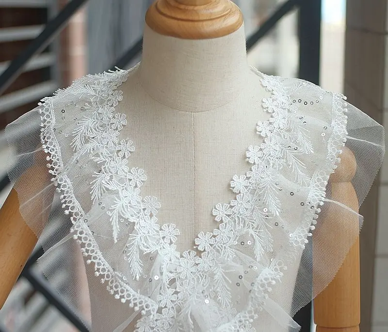 Beautiful 11cm 1meter/lot White Mesh and Lace 2Layer Pleated Lace Trim Sliver Sequins National Stage Sweater Lace X629