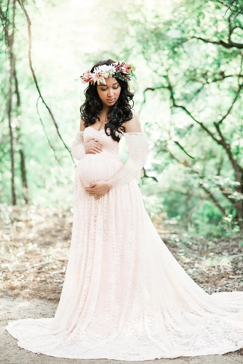 

Lace Maternity Dresses For Photo Shoot Pregnant Women Baby Shower Dress Sweep Train Maxi Gown Pregnancy Dress Photography Props