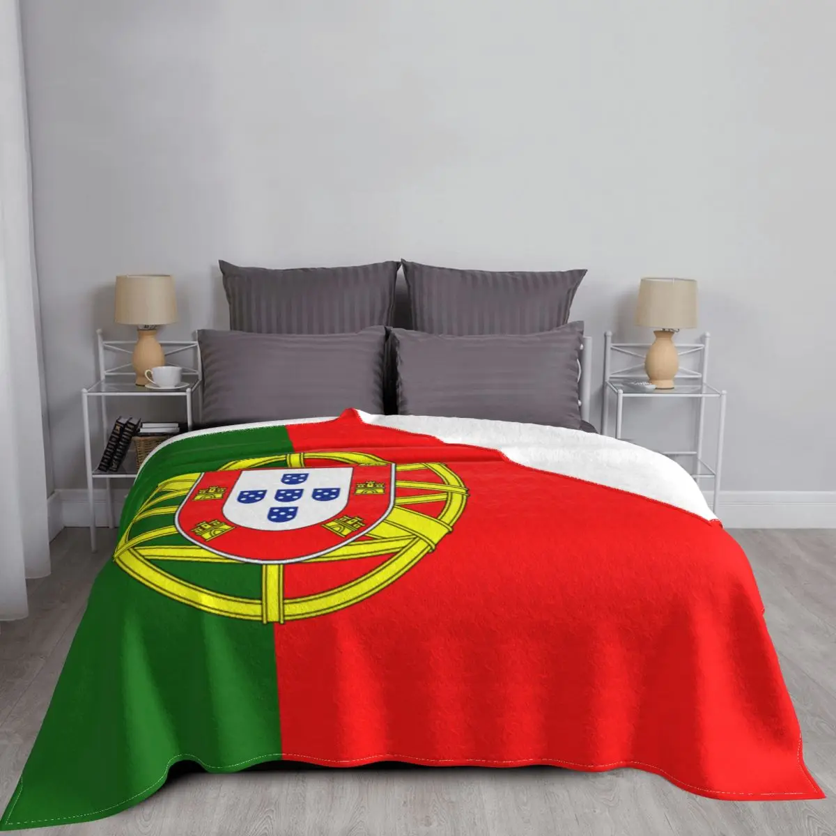 Current Flag Of Portugal Blanket Velvet Printed Breathable Warm Throw Blankets for Bed Outdoor Bedding Throws