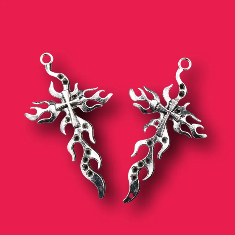 5pcs Silver Plated Flame Crosses Pendants Retro Necklace Earring Accessories DIY Charms Jewelry Crafts Making 63*36mm A1763
