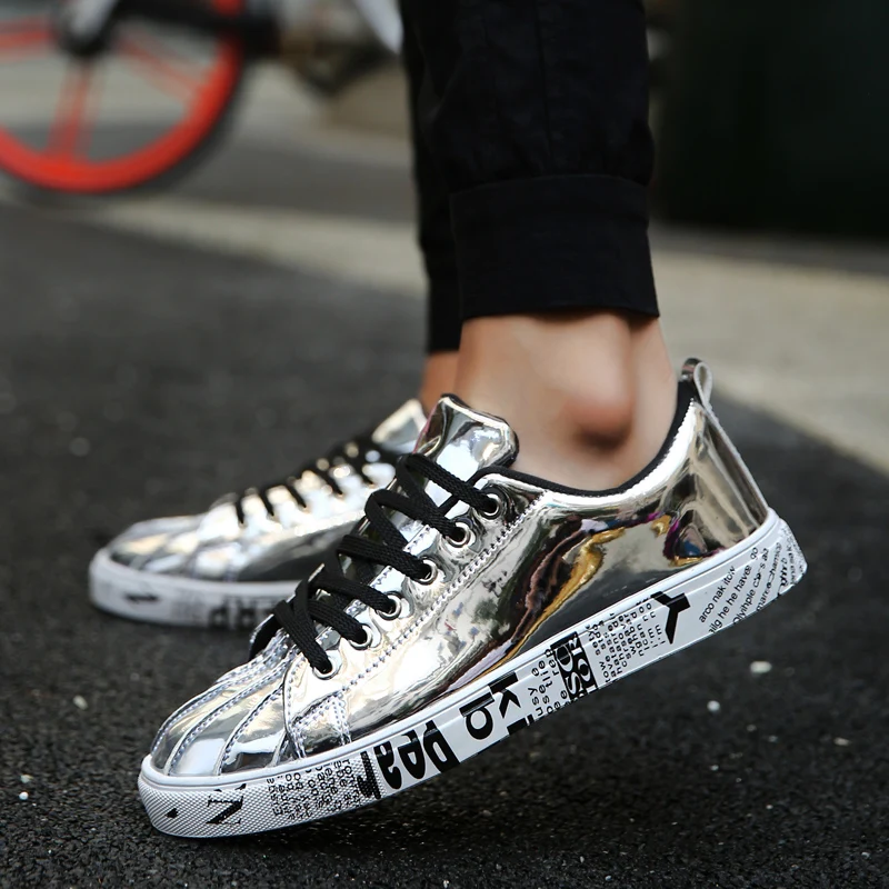 Couple Men Casual Shoes Silver Shell Toe Designer Sneakers Low-ankle Lace-up Glitter Luxury Flat Shoes Mens Vulcanized Sneakers