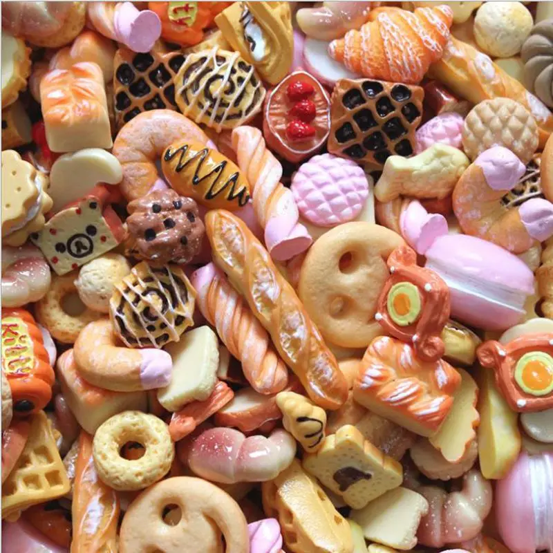 

30PCS Mixed 1/6 Scale Miniature Food Mini Bread Cookies Cake Candy Donut Blyth Barbies BJD Pretend Play Toys Accessories