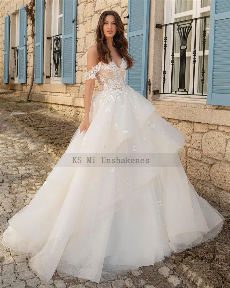 Prinzessin Ballkleid Brautkleider Spitze Vintage Braut Kleid Kappe Hülse Heißer Verkauf Tiered Rock Korea Nach Maß Hochzeit Kleider