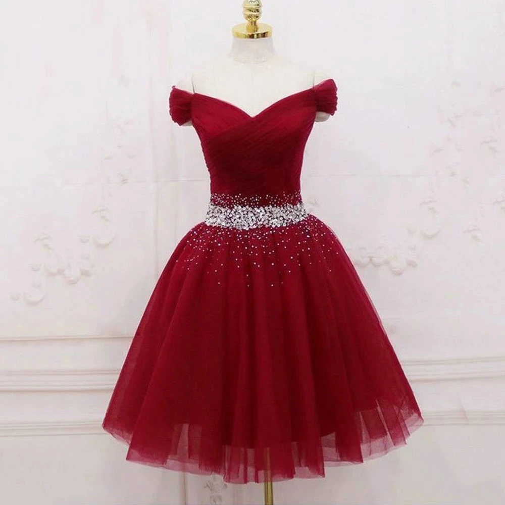 Elegant Homecoming Dresses Beading Off The Shoulder Short Red Formal Party Dress A Line Tulle Vestido De Festa Graduation Gowns