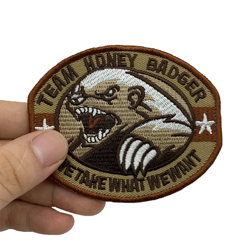 HONEY BADGER Patches high quality Embroidered Creativity Badge Hook Loop Armband 3D Stick on Jacket Backpack Stickers